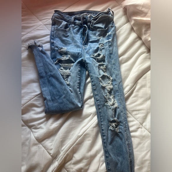 Fit small - Picture 1 of 2